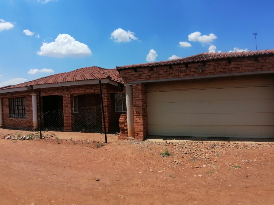 3 Bedroom Property for Sale in Kanana North West